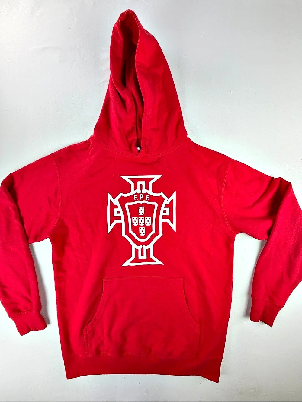 Portugal Soccer  Ronaldo 7 Pullover Hoodie in Red - size Large - World Cup